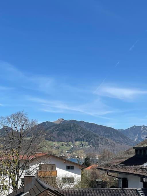 Wunderschoenes 4 Zimmer Apartment Mit Seeblick バート・ウィーゼ エクステリア 写真